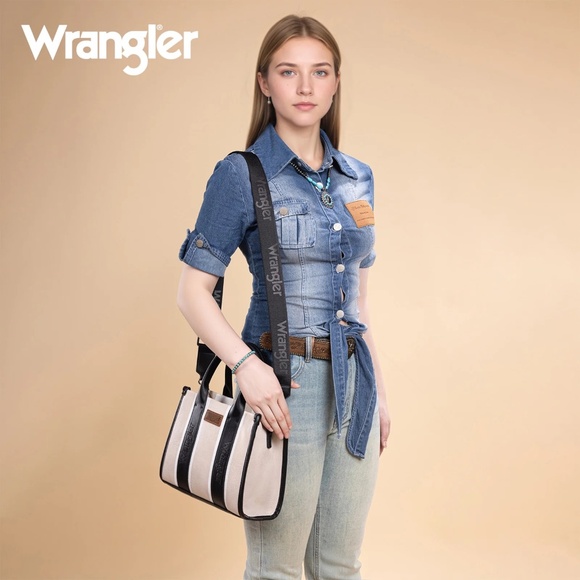 Wrangler Color Block Tote/Crossbody Black - Picture 2 of 5